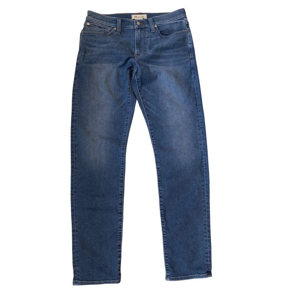 Madewell medium wash athletic slim mens jeans SIZE 32X34